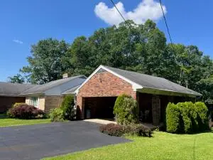 415 Odell St, Summersville, WV 26651 - #3