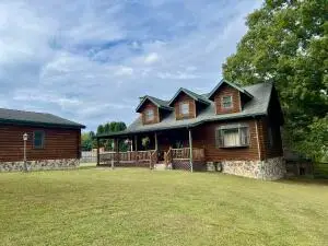 22 Short St, Fayetteville, WV 25840 - #1