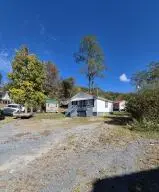 188 Chestnut Street, Rainelle, WV 25962