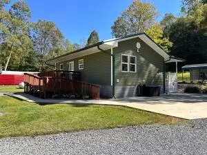 24 W Lakewood Dr, Summersville, WV 26651 - #2