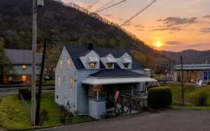22 Longacre Way, Smithers, WV 25186 - #1