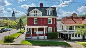 323 Ballengee, Hinton, WV 25951 - #2