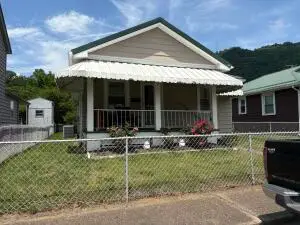 85 B, Boomer, WV 25031 - #3