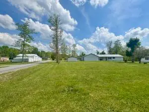 201 Cherokee Rd, Craigsville, WV 26205 - #1