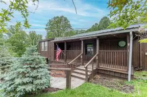 460 Lansing-edmond, Edmond, WV 25837 - #2
