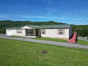 513 Morrison Cir, Summersville, WV 26651 - #1