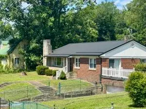 305 Riverview Dr, Charlton Heights, WV 25040 - #1