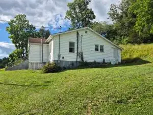 729 Scarbro Loop Road, Scarbro, WV 25917 - #3