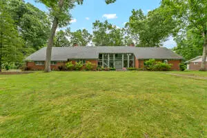 710 Northwestern Ave, Beckley, WV 25801 - #1