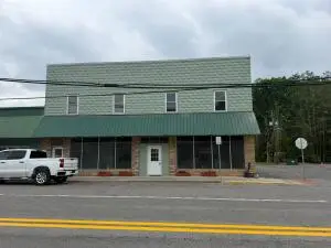 524 Nicholas St, Rupert, WV 25985 - #1