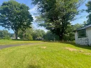 88 Bachman Rd, Fayetteville, WV 25840