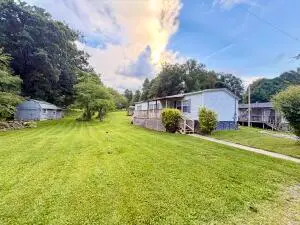 1030 White Oak St, Summersville, WV 26651
