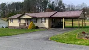323 S Loop Dr, Oak Hill, WV 25901 - #3