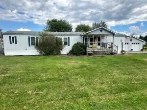 82 Allman, Cowen, WV 26206