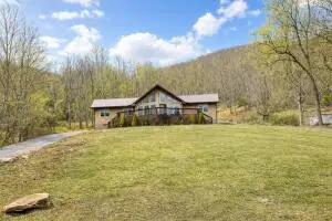 21 Skate, Webster Springs, WV 26288