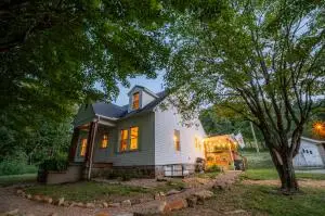 24144 Midland Trl, Victor, WV 25938 - #1