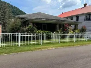 38 & 40 4th, Montgomery, WV 25136 - #1