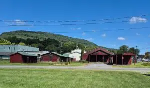 493 Monroe Street E, Rupert, WV 25984