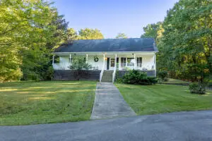 385 S Sandbranch Rd, Beckley, WV 25801 - #1