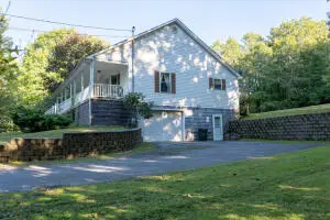 385 S Sandbranch Rd, Beckley, WV 25801 - #2