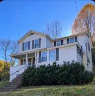 39 Spruce, Richwood, WV 26261