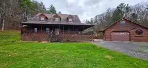 419 Bennett Way, Summersville, WV 26651