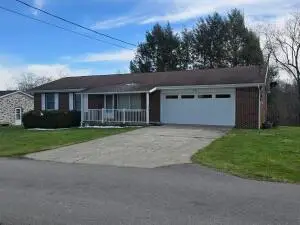 498 Mcdola, Summersville, WV 26651