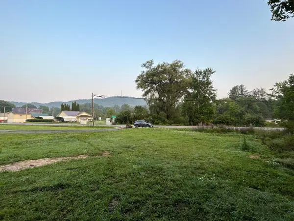 Rt 20 And Patterson Rd, Meadow Bridge,  25976