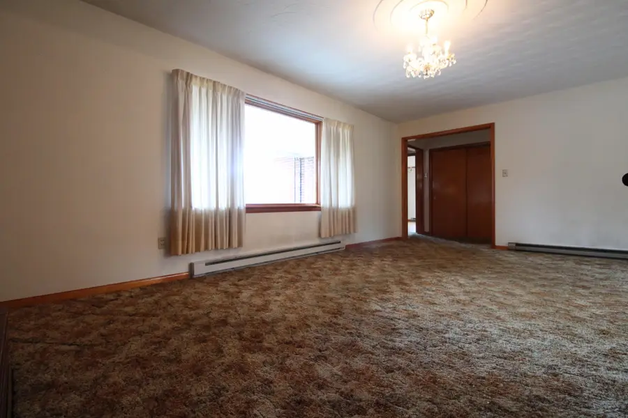 1082 State Route 3 And 12, Hinton, WV 25951 - #2