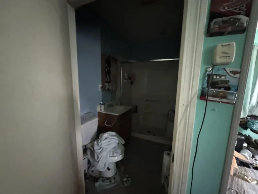 1910 Bungalow Ave, Huntington, WV 25701 - Image #3