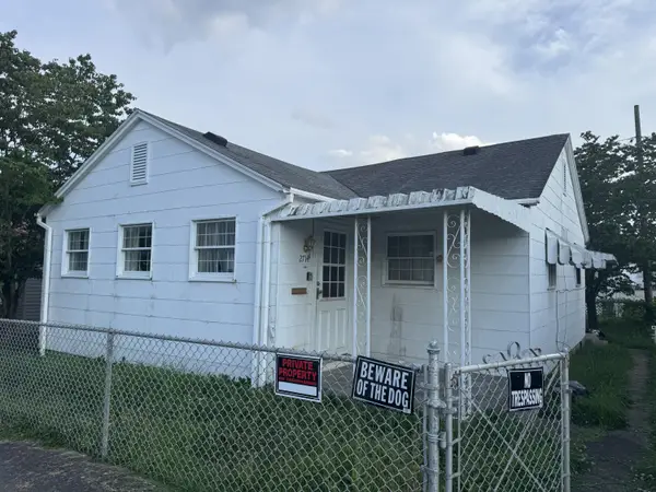 2714 27th St, Nitro, WV 25143