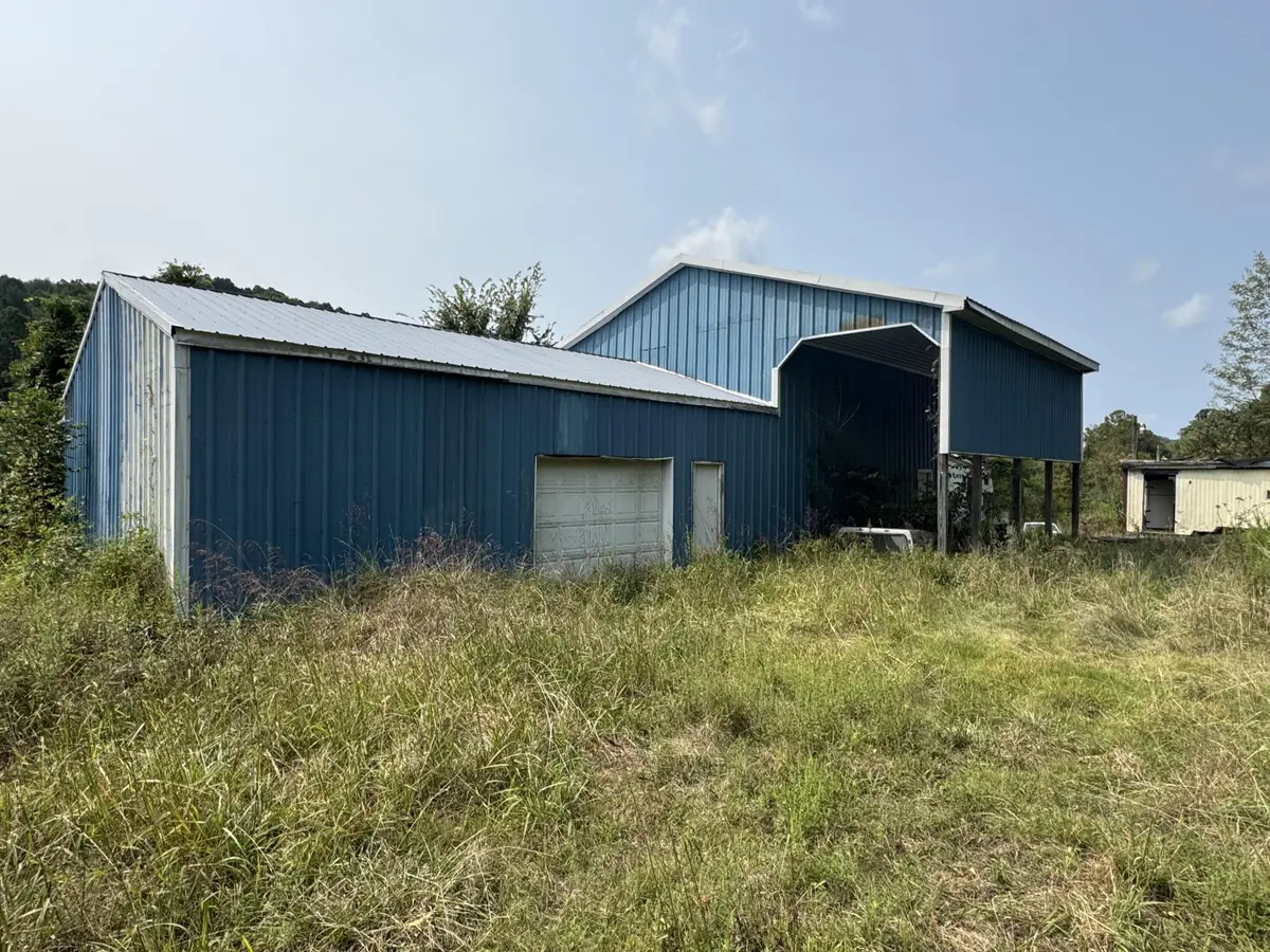 1955 Owings Rd, Shinnston, WV 26431 - #1