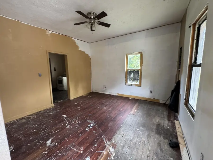 512 Jessie St, Clarksburg, WV 26301 - #3