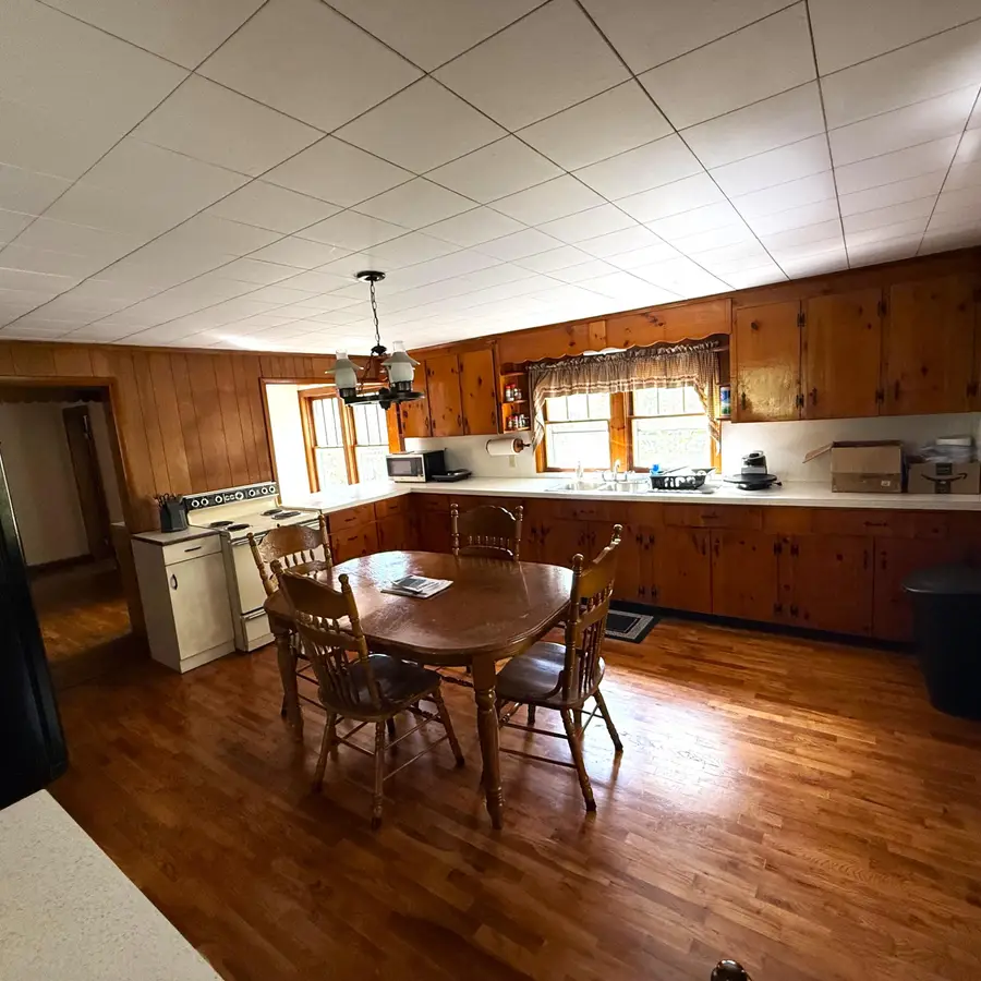 8296 Huntersville Rd, Marlinton, WV 24954 - #3