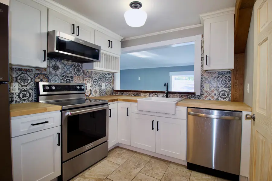 12530 Midland Trail, W, Crawley, WV 24931 - #2