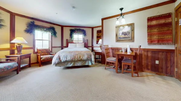 #306 Highland House, Snowshoe, WV 26209