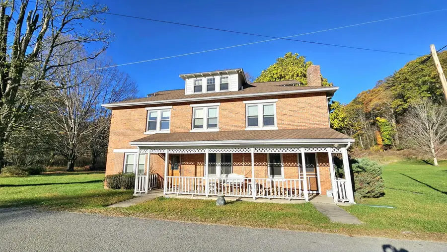 32 1st Ave, Cass, WV 24927 - #2