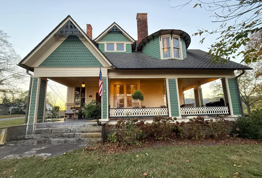 22 Knobs Rd, Union, WV 24983 - #2