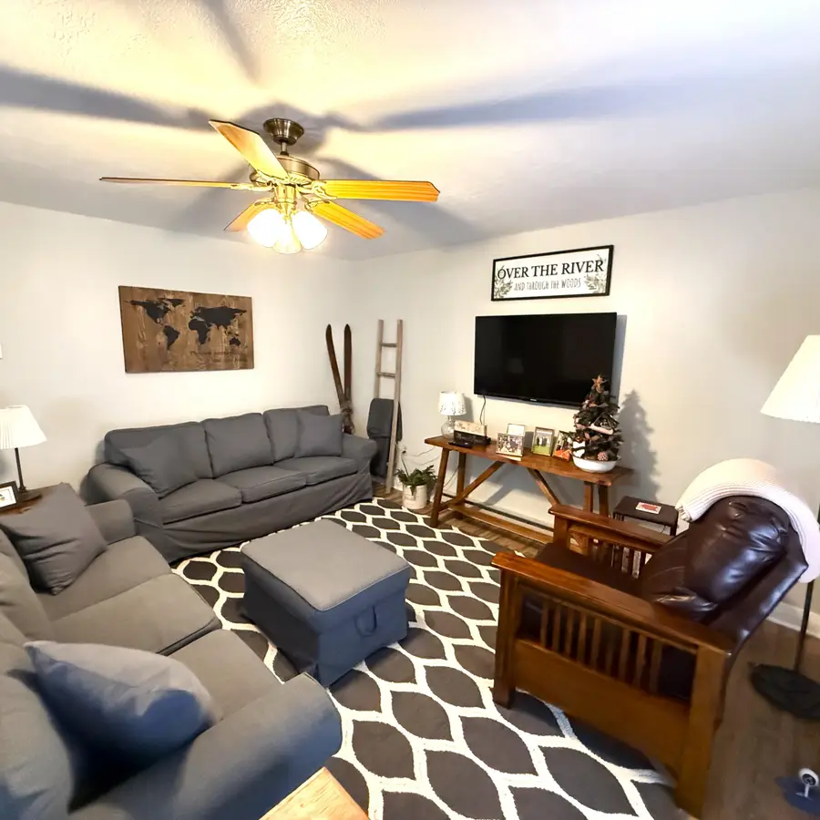 14668 Cass Road Unit 10, Cass, WV 24927 - #2