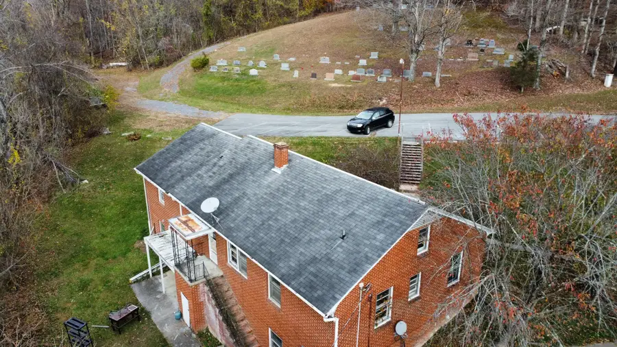 211 Morgan Hollow Rd, Ronceverte, WV 24970 - #3