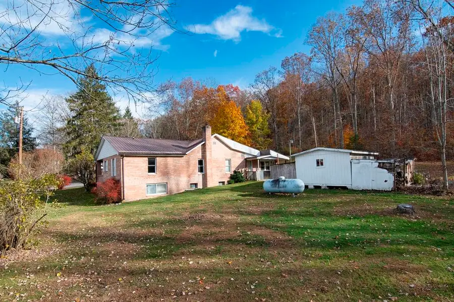 76 Redbud Ln, Hinton, WV 25951 - #2