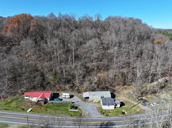 4505 S Seneca Trl, Ronceverte, WV 24970