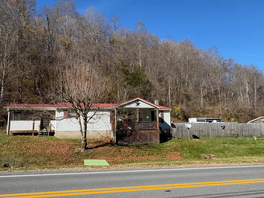 4505 S Seneca Trl, Ronceverte, WV 24970 - #3