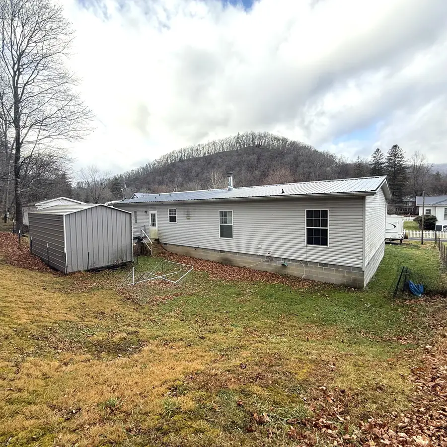 1011 Faulkner Ln, Marlinton, WV 24954 - Image #3