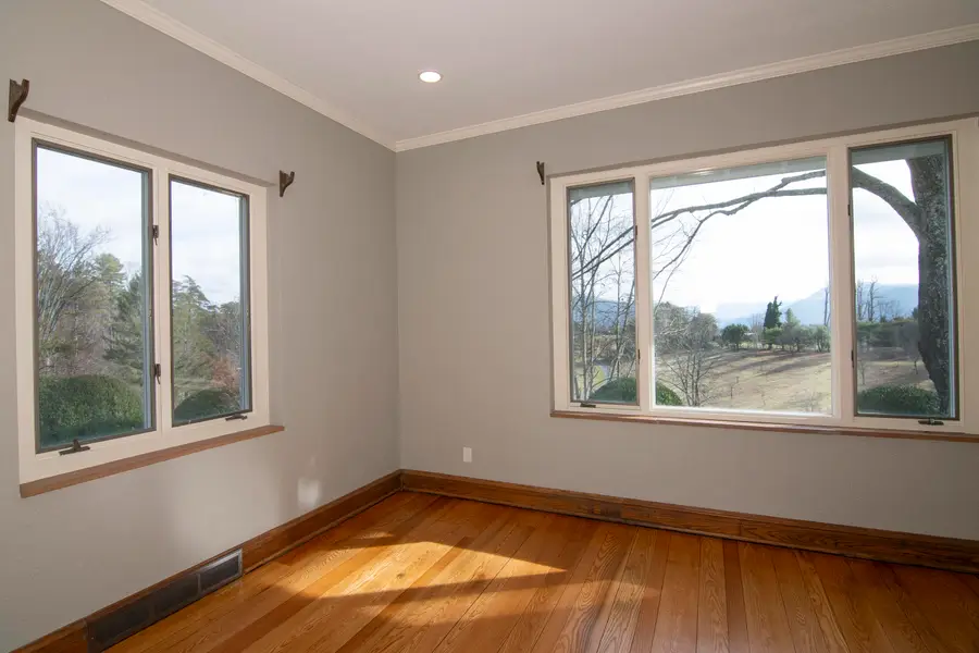 129 Deerfield Rd, Caldwell, WV 24925 - Image #3