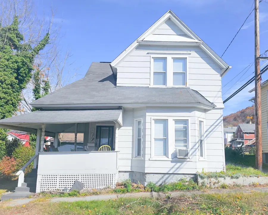 209 5th Ave, Hinton, WV 25951 - Image #2