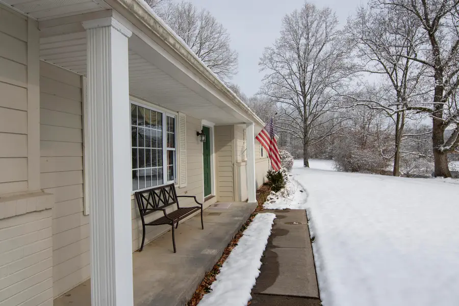 802 S Sewell St, Rainelle, WV 25962 - Image #3