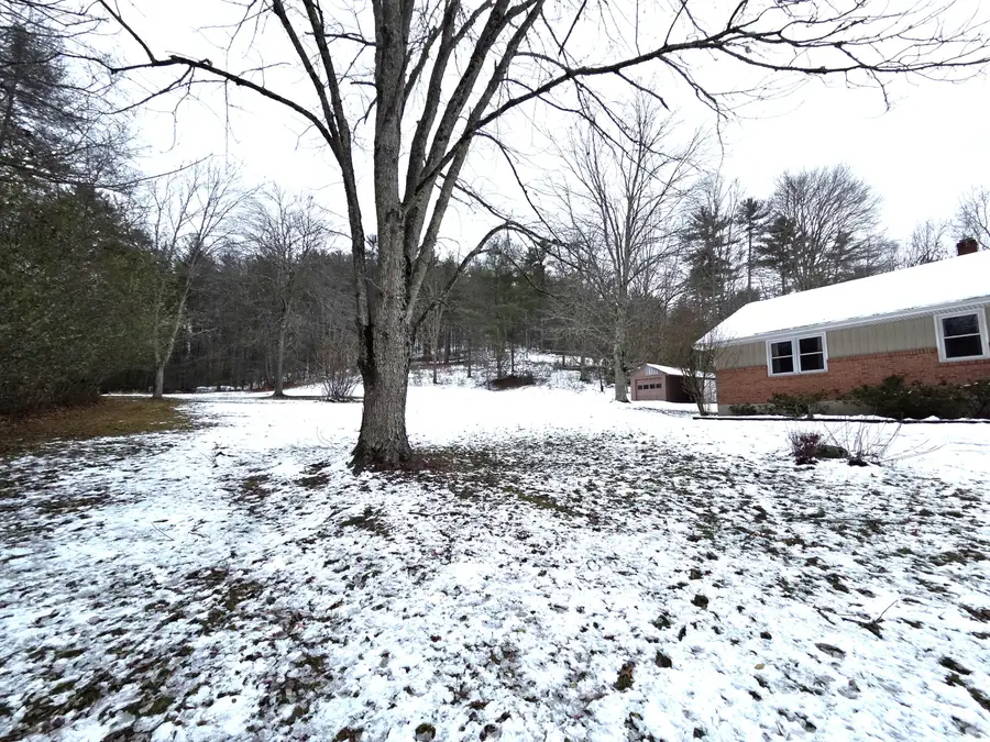 394 Valley Ridge Rd, White Sulphur Springs, WV 24986 - Image #2