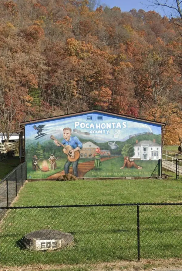 603 Ninth St, Marlinton, WV 24954