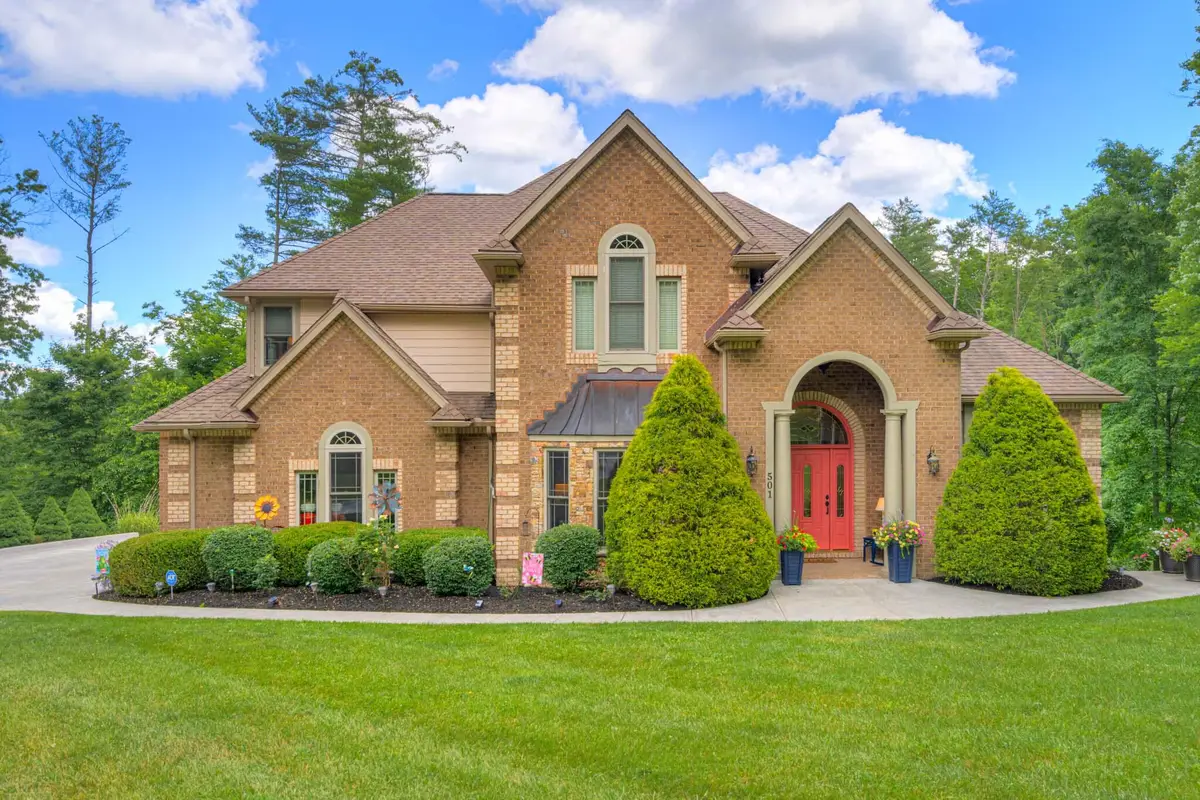 501 Old White Dr, Lewisburg, WV 24901 - Image #1